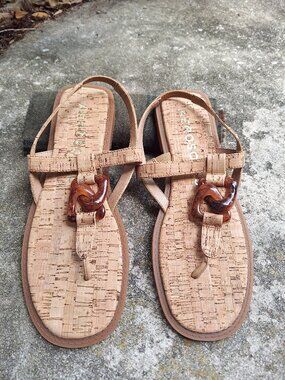 Aerosoles Flat Faux Cork CARMINE Sandals  11 Tan chain Link  NWOT